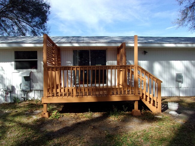 Building Photo - Adorable 2 Bedroom Mobile