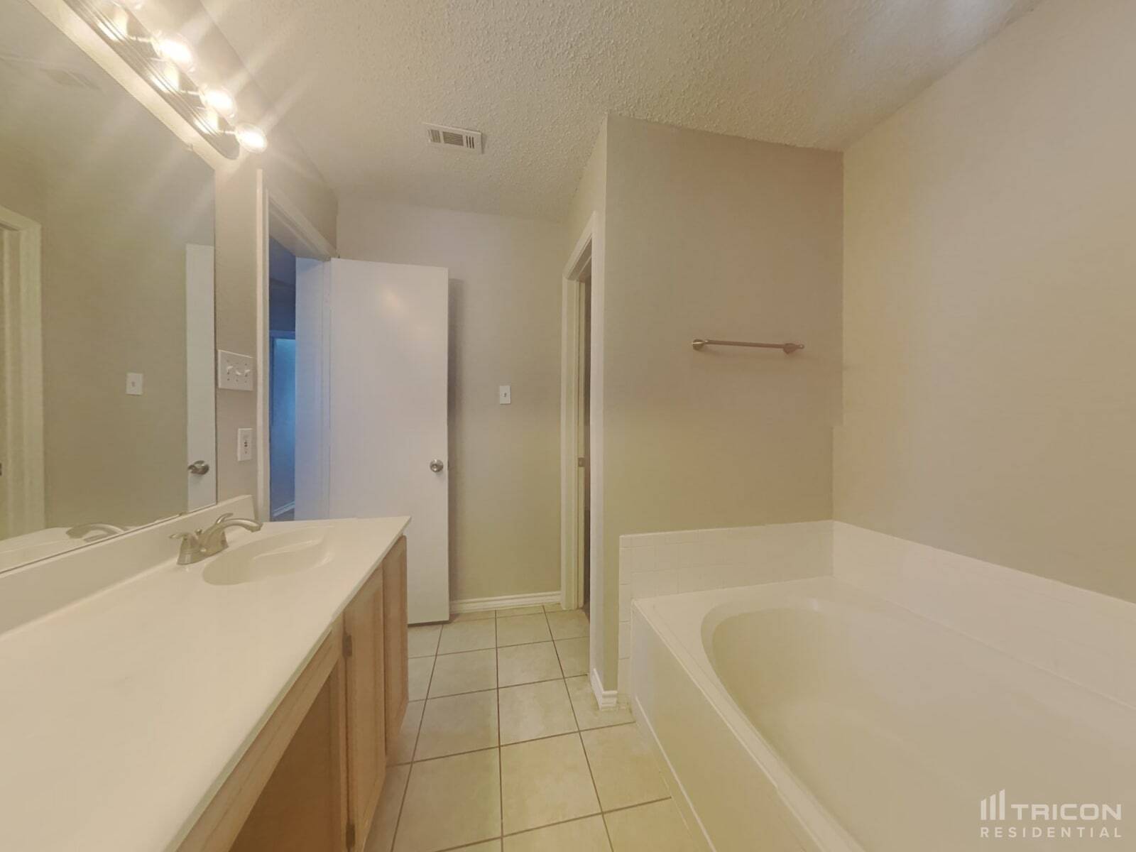 Building Photo - 4229 Estes Park Cir