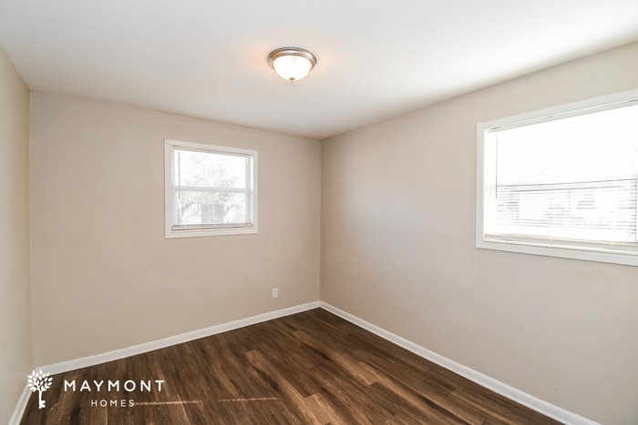 Building Photo - 6916 Jack Horner Ln