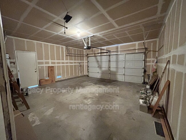 Building Photo - 1867 Malachite Way