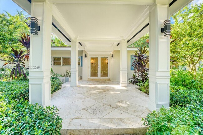 Building Photo - 10640 SW 61st Ave