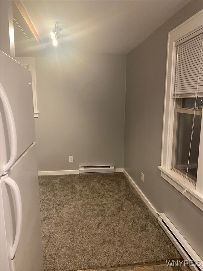 Building Photo - 461 High St