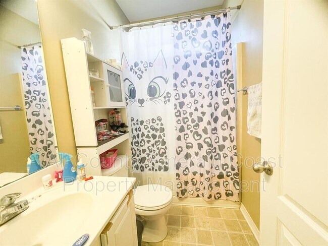 Building Photo - 304 Peoria Blvd