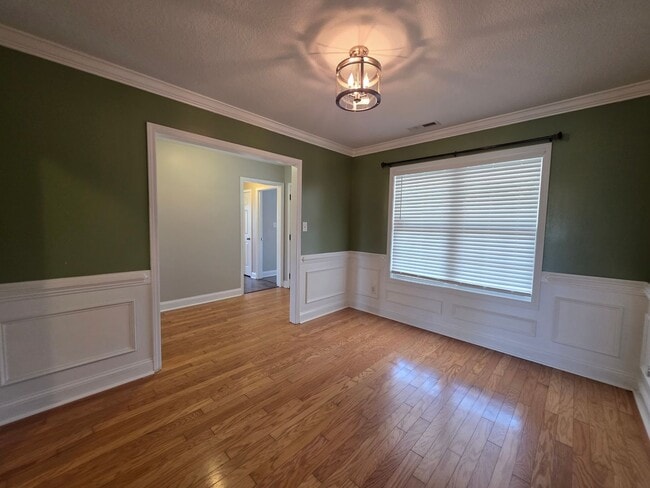Building Photo - Spacious 4-Bedroom Bryan Farms Beauty with Bonus Suite, Large Fenced Yard & RV/Boat Parking!