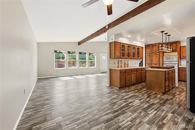 Building Photo - 9547 W Kentucky Dr