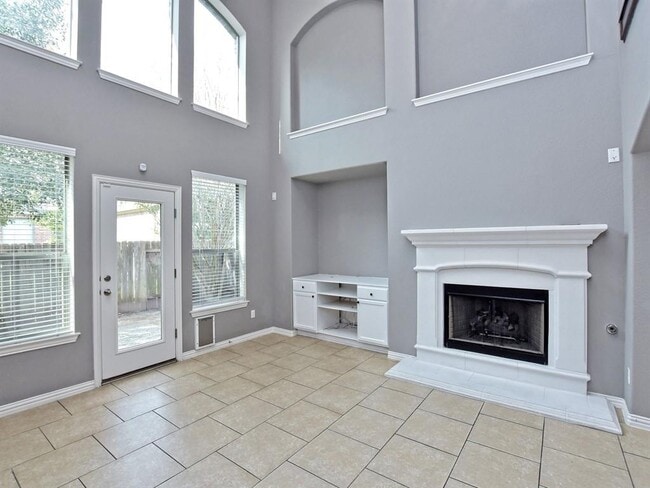 Building Photo - 12522 Enchanted Forest Dr
