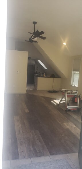 17x 22 great room, view to kitchen - 14 Union St