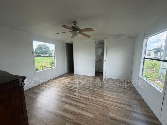 Building Photo - 7229 Halima Rd