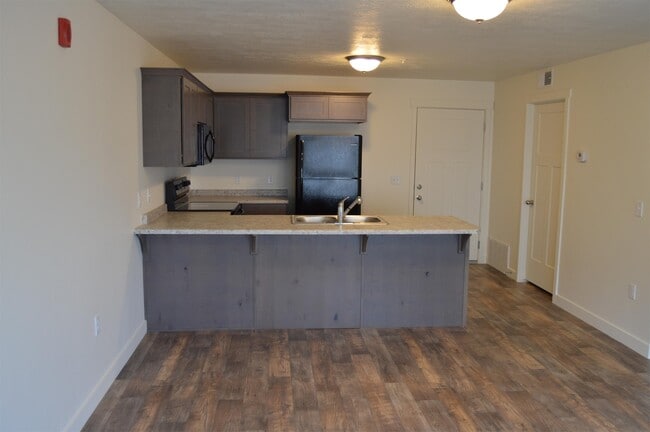 Building Photo - 531 S 850 E