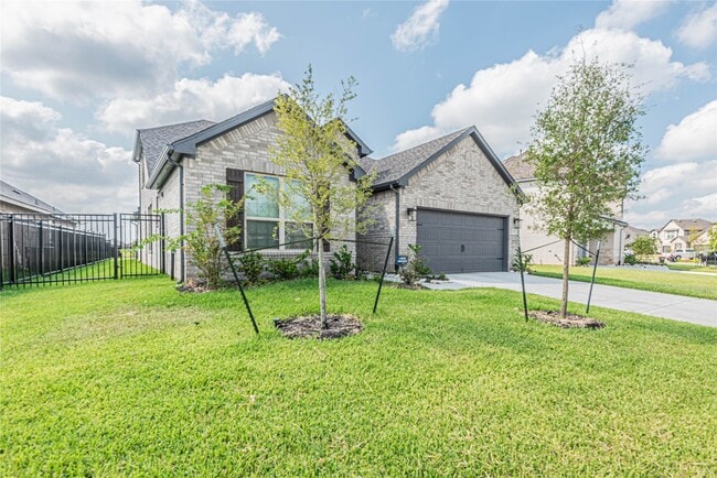 Building Photo - 1220 Gable Breeze Dr