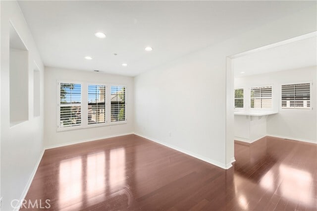 Building Photo - 70 Chula Vista