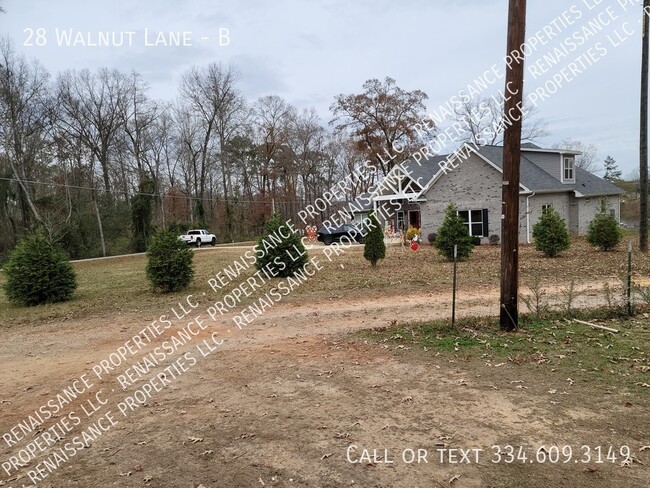 Building Photo - RICHLAKE ON LAKE JORDAN