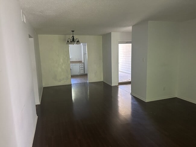 Building Photo - 2900 Heathstead Place