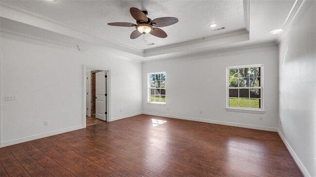 Building Photo - 1414 W Cypress St