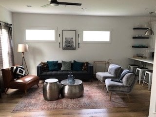 Building Photo - Modern 3-Bedroom Condo with Modern Eleganc...