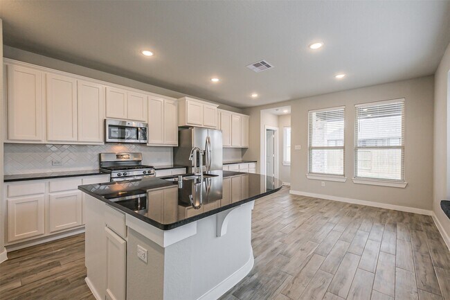 Building Photo - 122 Vine Mint Dr