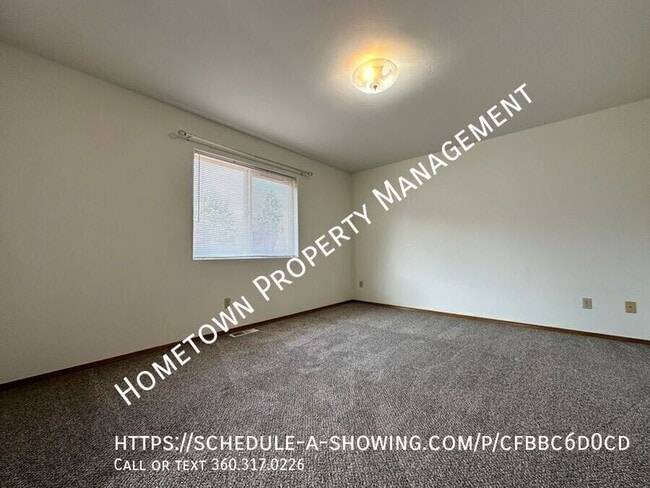 Building Photo - 6039 Thornbury Pl SE