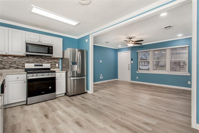 Building Photo - 926 Powell Rd