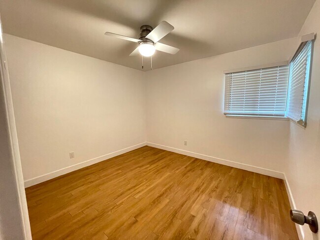 Building Photo - Updated Four Bedroom home in Riverside $3,150