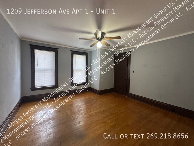 Building Photo - 1209 Jefferson Ave