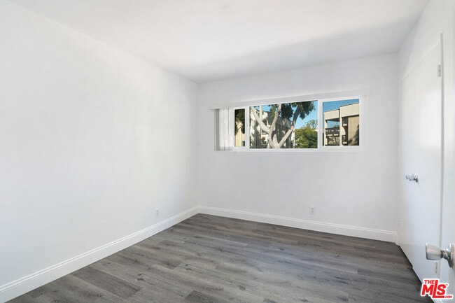 Building Photo - 4810 Hollow Corner Rd