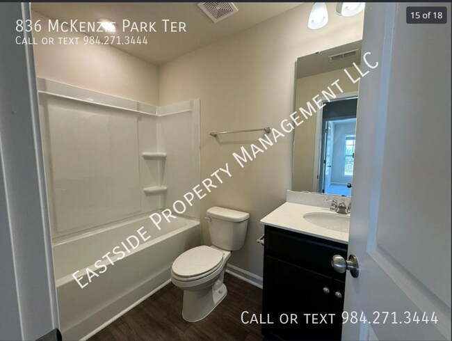 Building Photo - 836 McKenzie Pk Ter