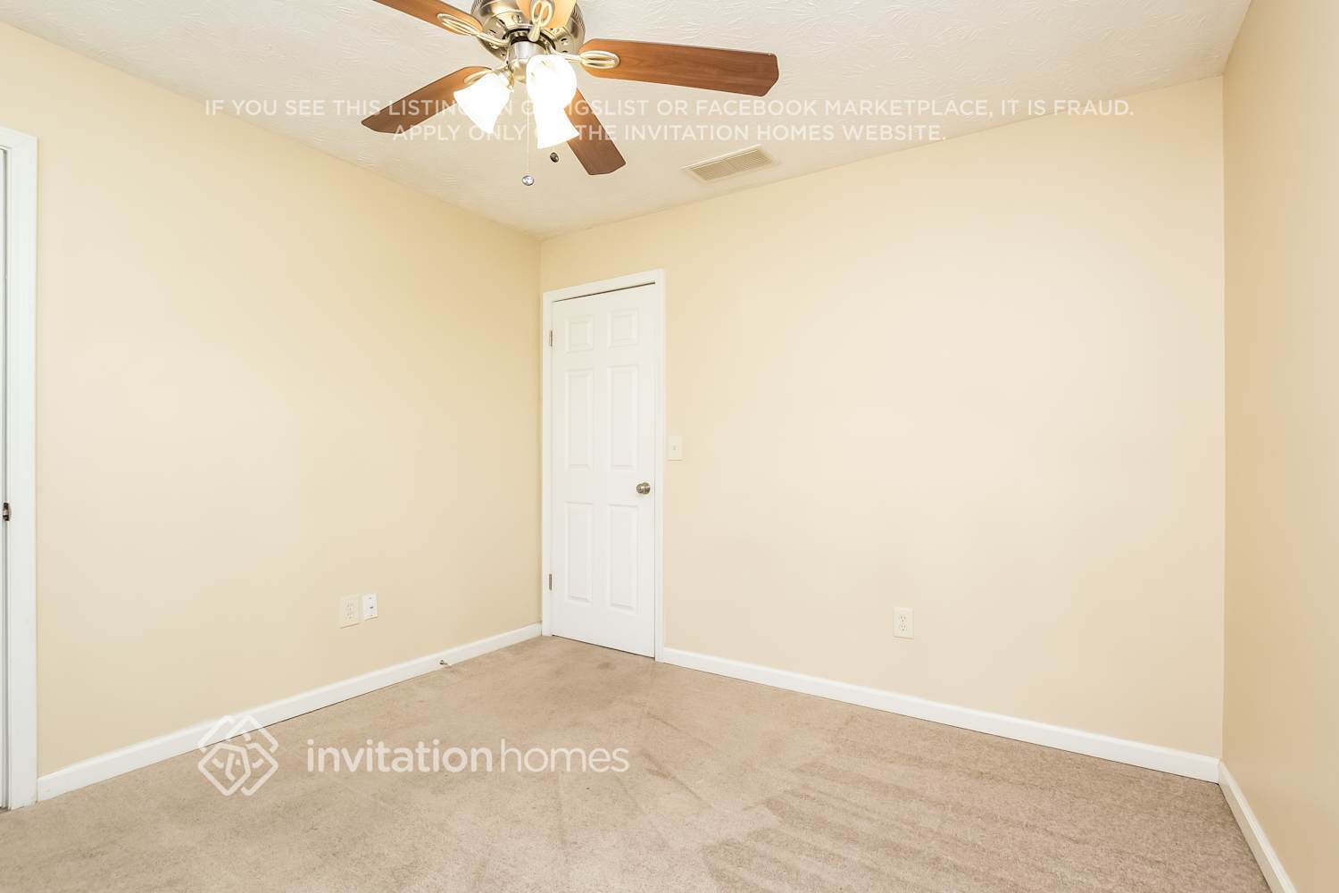 Building Photo - 1835 Red Rose Ln