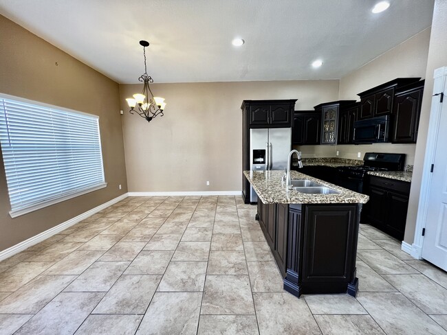 Building Photo - 3727 Grand Bahamas Dr