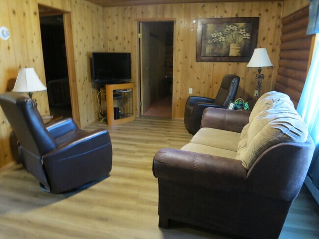 Building Photo - DaNiece Street