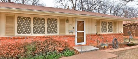 Primary Photo - 3101 Sayles Blvd