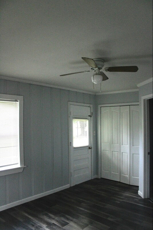 Building Photo - 10801 Invierno St