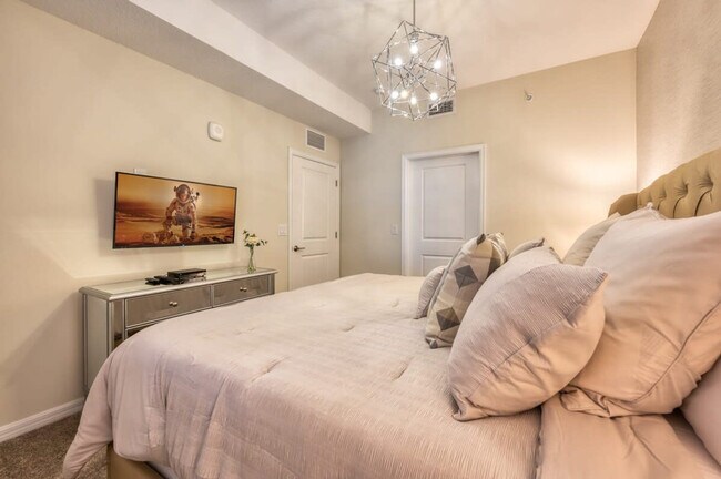 Building Photo - 3180 Paradox Cir