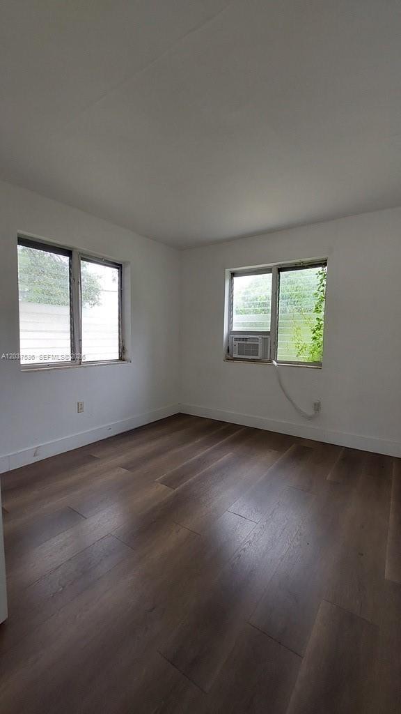 Building Photo - 6151 SW 35th St