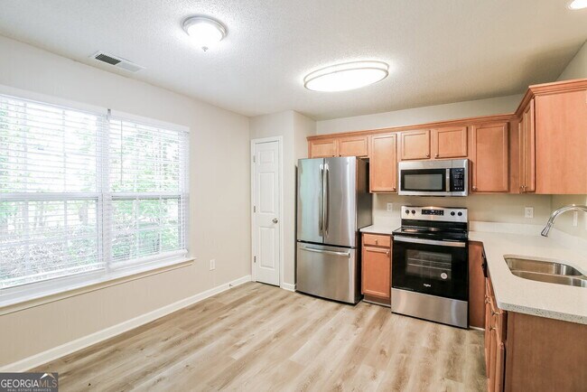 Building Photo - 229 Lossie Ln