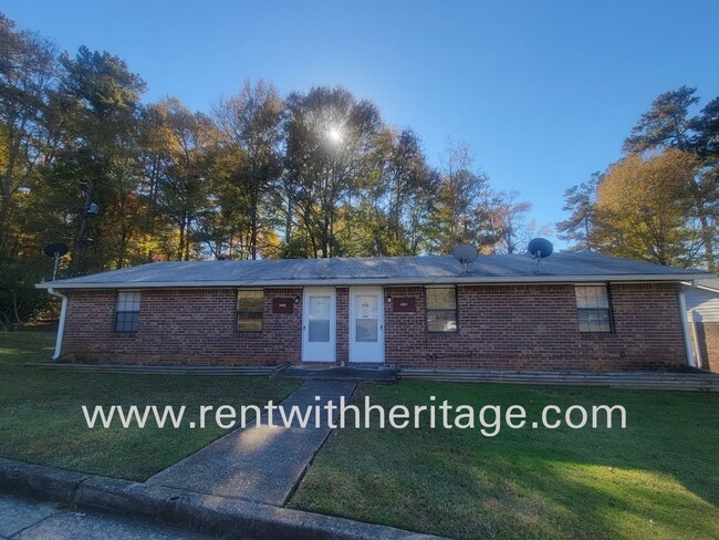 Building Photo - GORGEOUS BRICK RANCH / DUPLEX WITH UPGRADE...