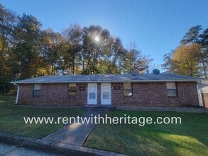Building Photo - GORGEOUS BRICK RANCH / DUPLEX WITH UPGRADES GALLORE/ GREAT LOCATION