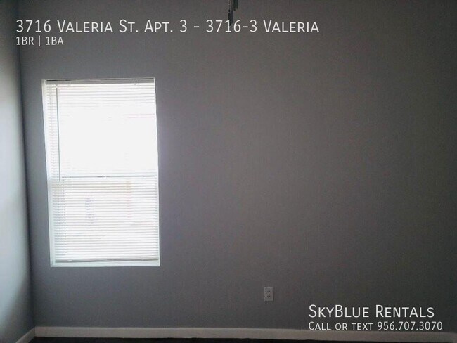 Building Photo - 3716 Valeria St
