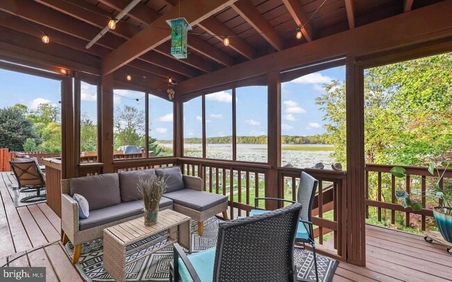 Building Photo - 18505 Cabin Rd