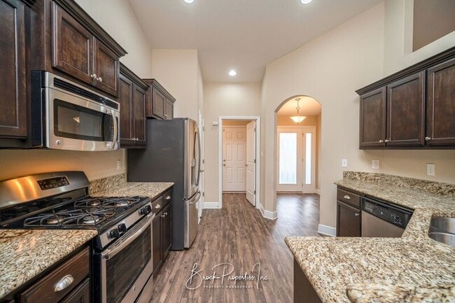 Building Photo - 2112 Stennis Dr