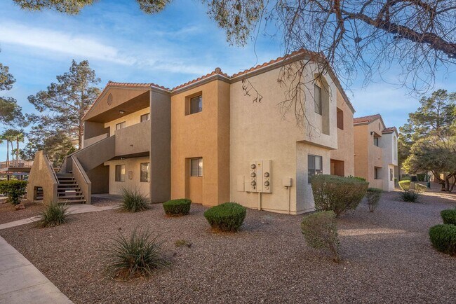 Building Photo - 3151 N Soaring Gulls Dr