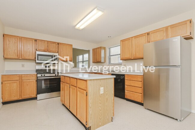 Building Photo - 6524 Loblolly Dr