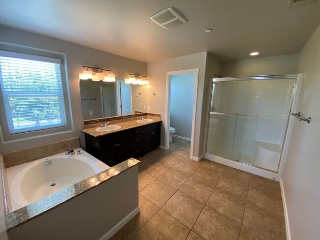 Building Photo - 3461 Alcove Way