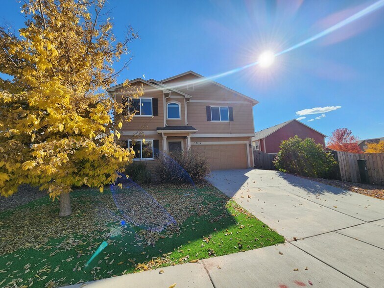 Building Photo - 3716 Reindeer Cir