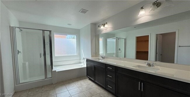 Building Photo - 6387 Ashland Crst St