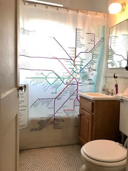 Building Photo - 1626 Commonwealth Ave