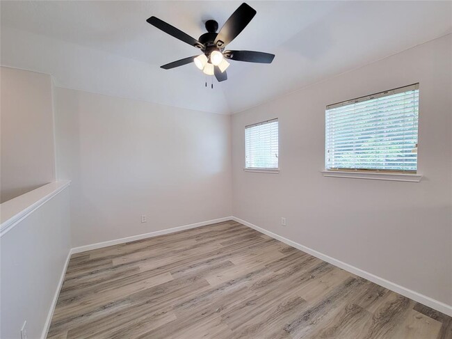 Building Photo - 21539 Kings Bend Dr