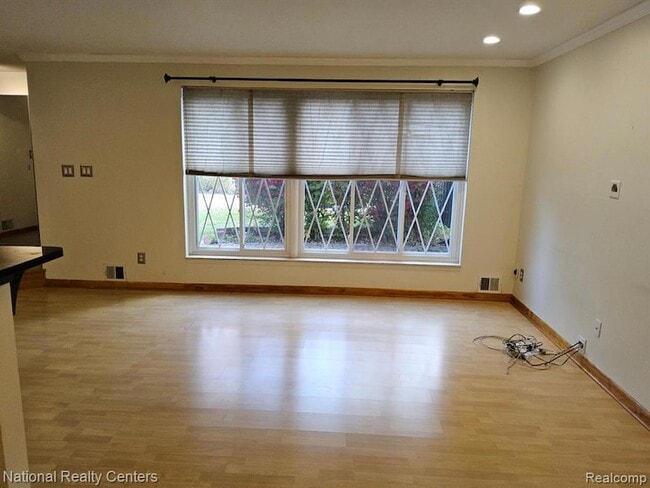 Building Photo - 8676 Community Blvd