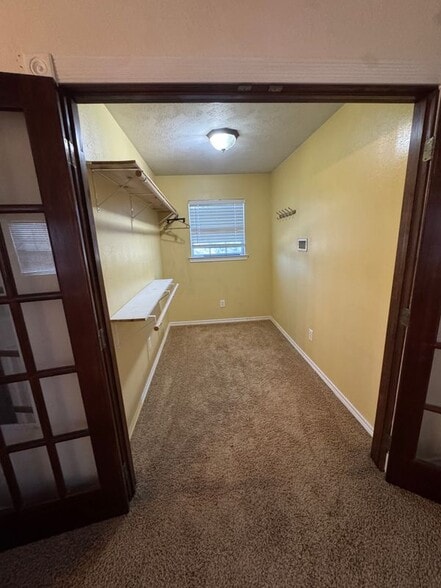 Building Photo - 1216 Mullins Ct