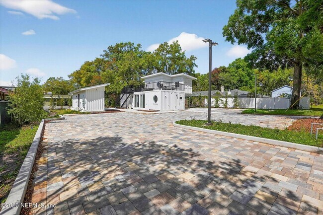 Building Photo - 8778 Waterfront Terrace