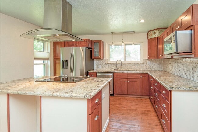 Building Photo - 25418 Sugar Valley Ln